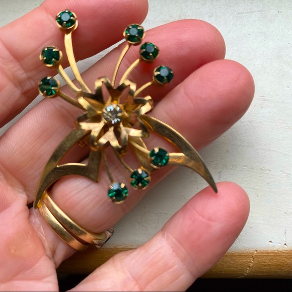 Vintage floral pin - Picture 2 of 6